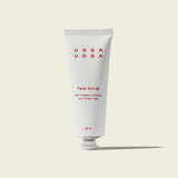 Uoga Uoga 琥珀蔓越莓亮白磨砂 Face scrub With amber and cranberry extract