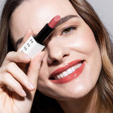 Uoga Uoga 亮澤保濕唇膏  Lip stick Nourishing sheer