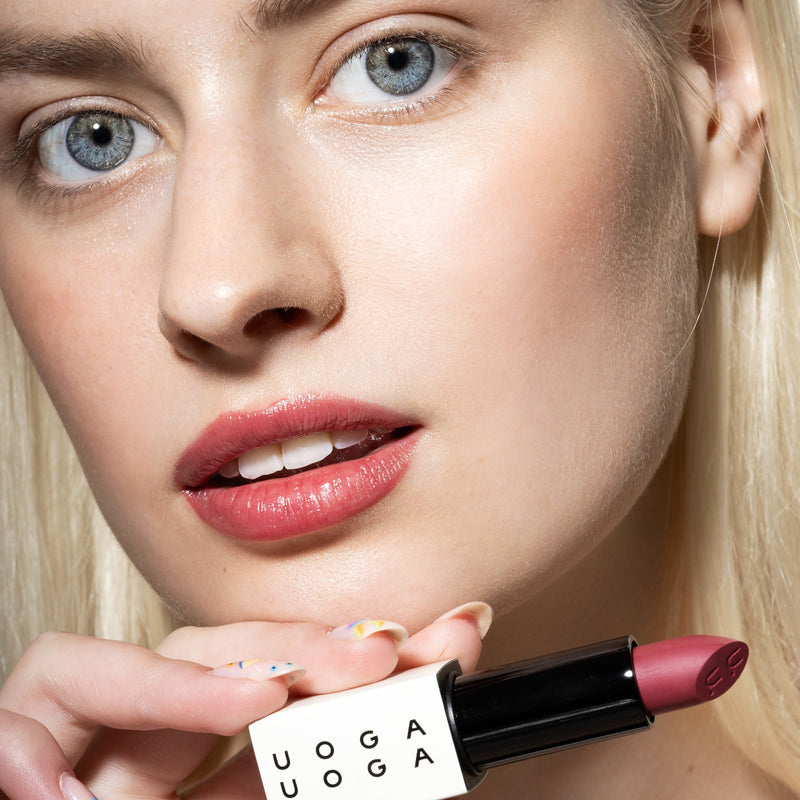 Uoga Uoga 亮澤唇膏  Lip stick Nourishing sheer
