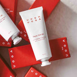 Uoga Uoga 琥珀蔓越莓亮白磨砂 Face scrub With amber and cranberry extract