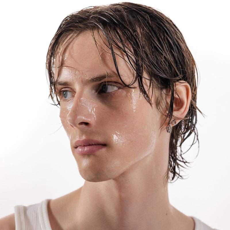 Uoga Uoga 透明質酸保濕潔面啫喱 Flow Gel cleanser with quince extract and hyaluronic acid